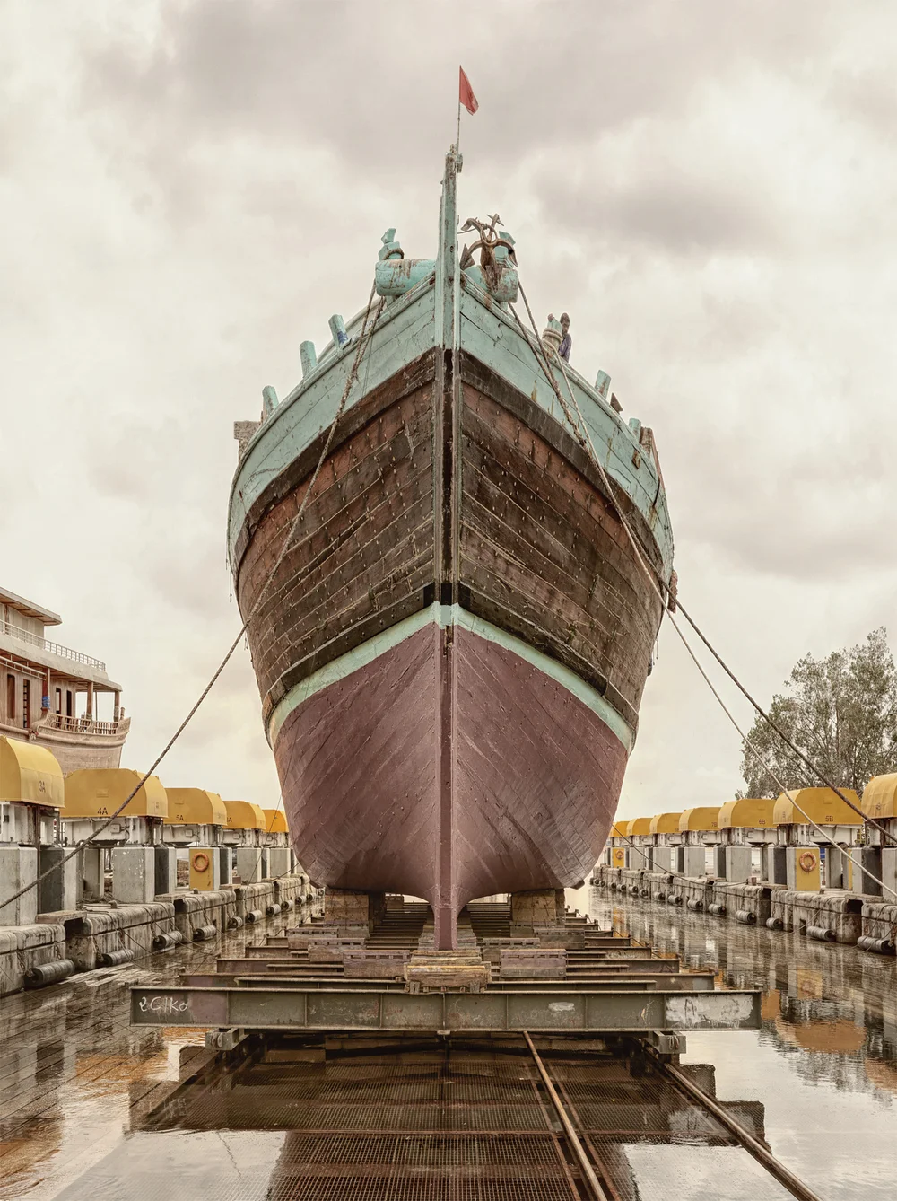 Ship V